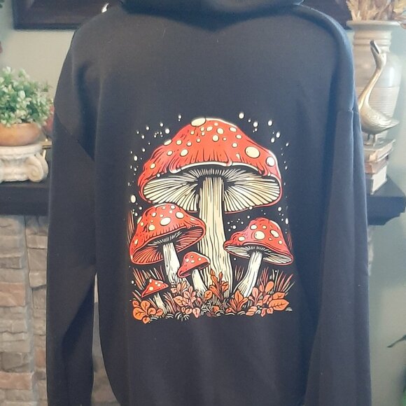 SHEIN Black Mushroom Patch Hoodie Size L Unisex - Picture 1 of 5